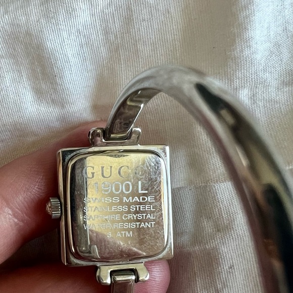 Gucci watch - Picture 5 of 7